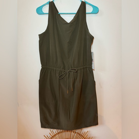 Women’s NWT Army green Calvin Klein sundress pockets Size 10 - Picture 1 of 7